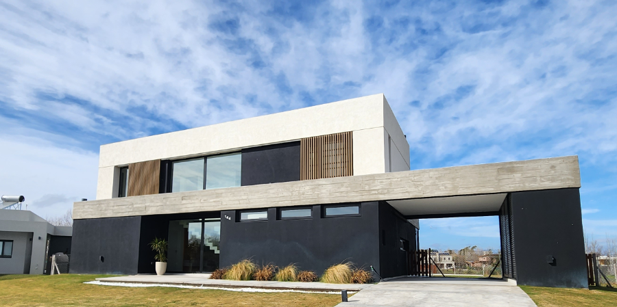 - FR HOUSE -  Actualmente en obra 